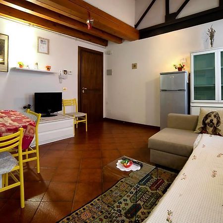 Holiday Treviso Suite Lombardi エクステリア 写真